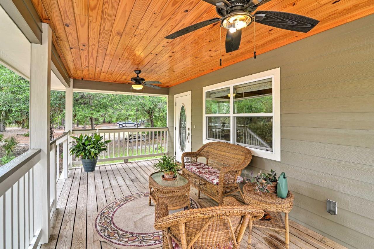 Crystal River Cottage On 1 Acre With Deck And Porch! Yankeetown ภายนอก รูปภาพ