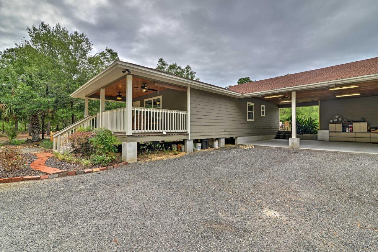 Crystal River Cottage On 1 Acre With Deck And Porch! Yankeetown ภายนอก รูปภาพ